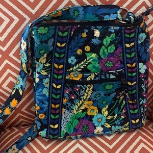 *SOLD. Vera Bradley midnight blues hipster